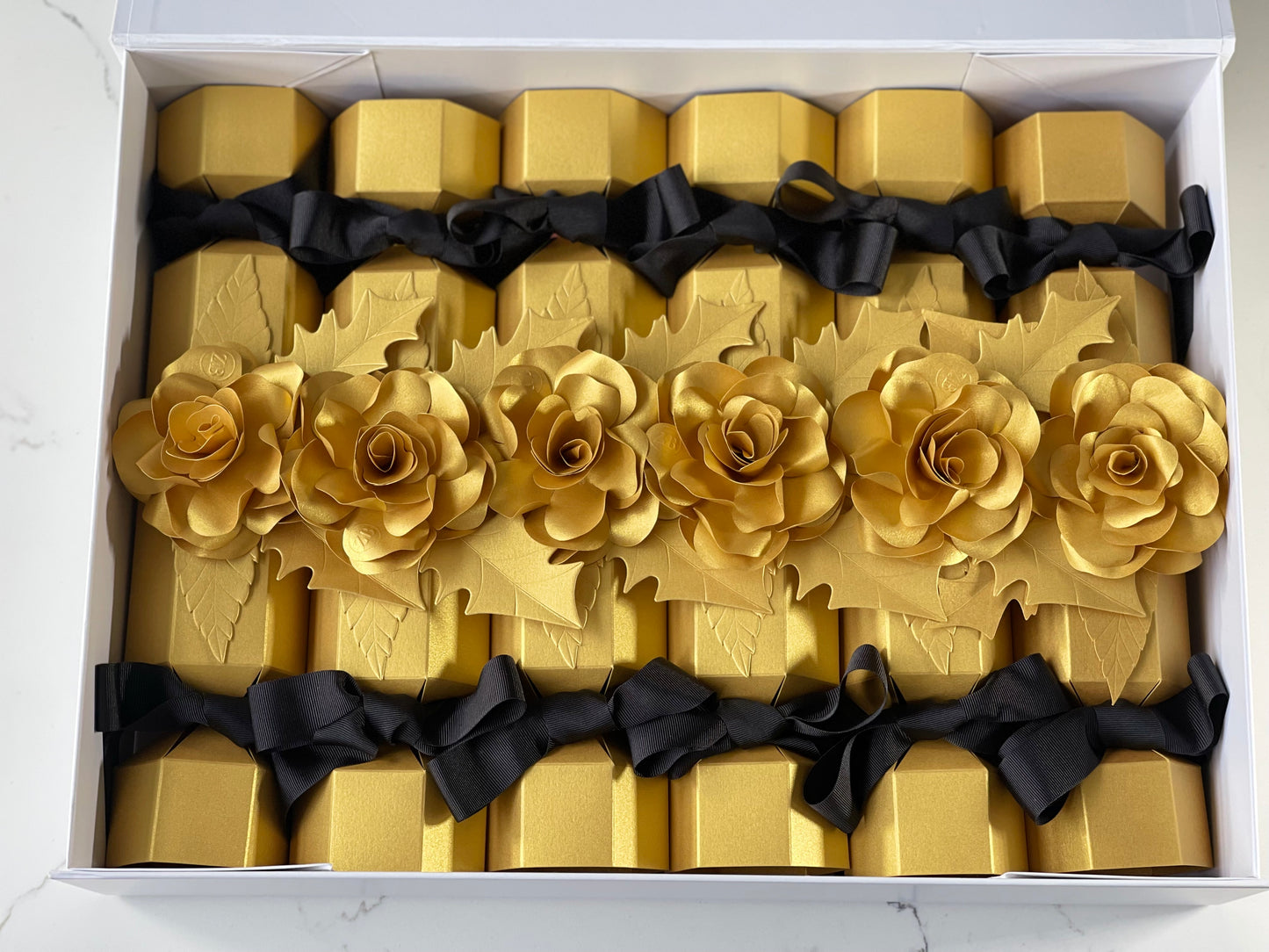 Box of 6 Luxury Christmas Cracker - Gold Rose